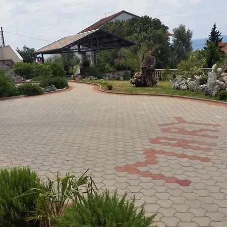 In 5515 Crikvenica